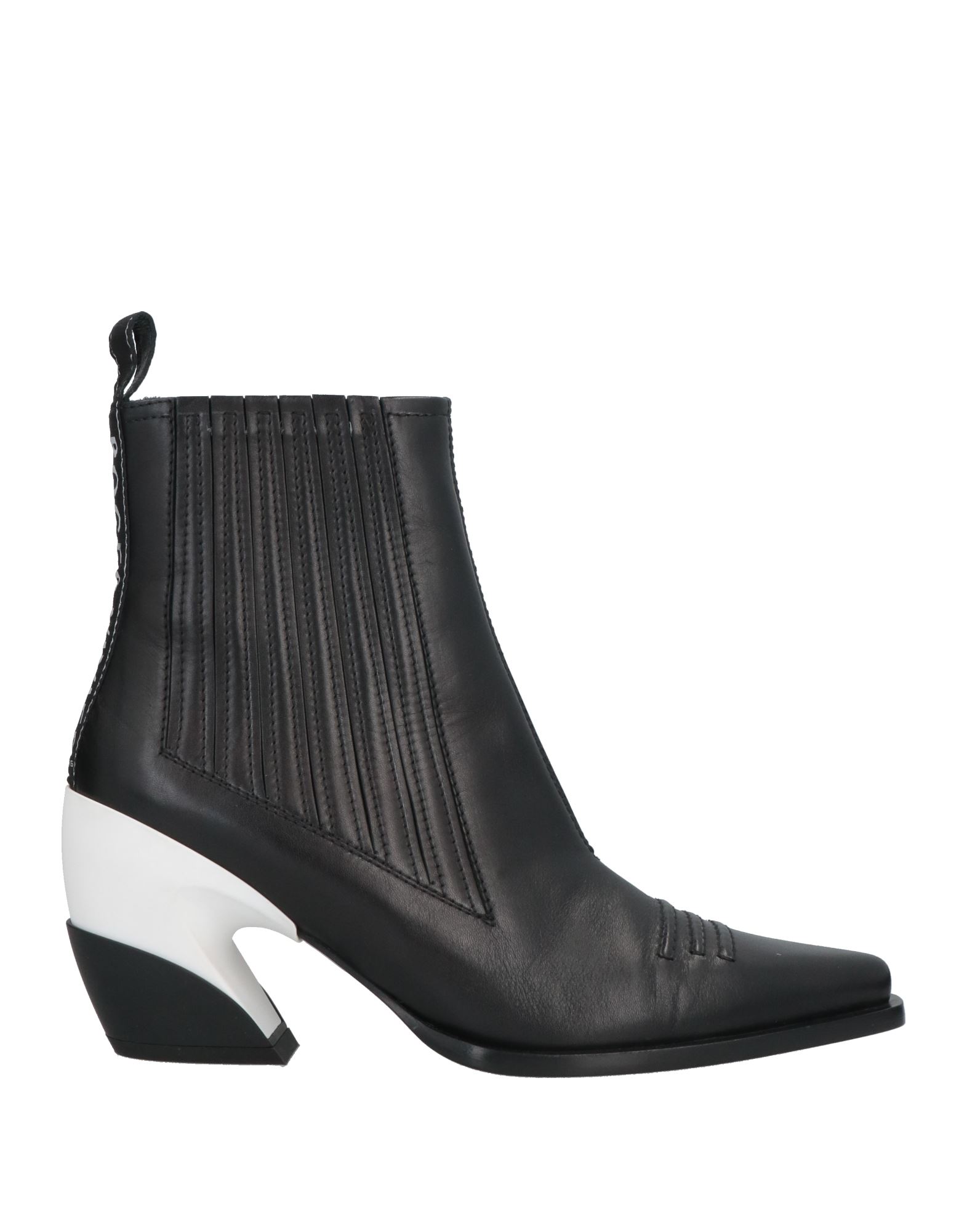 Roger Vivier Ankle Boots In Black