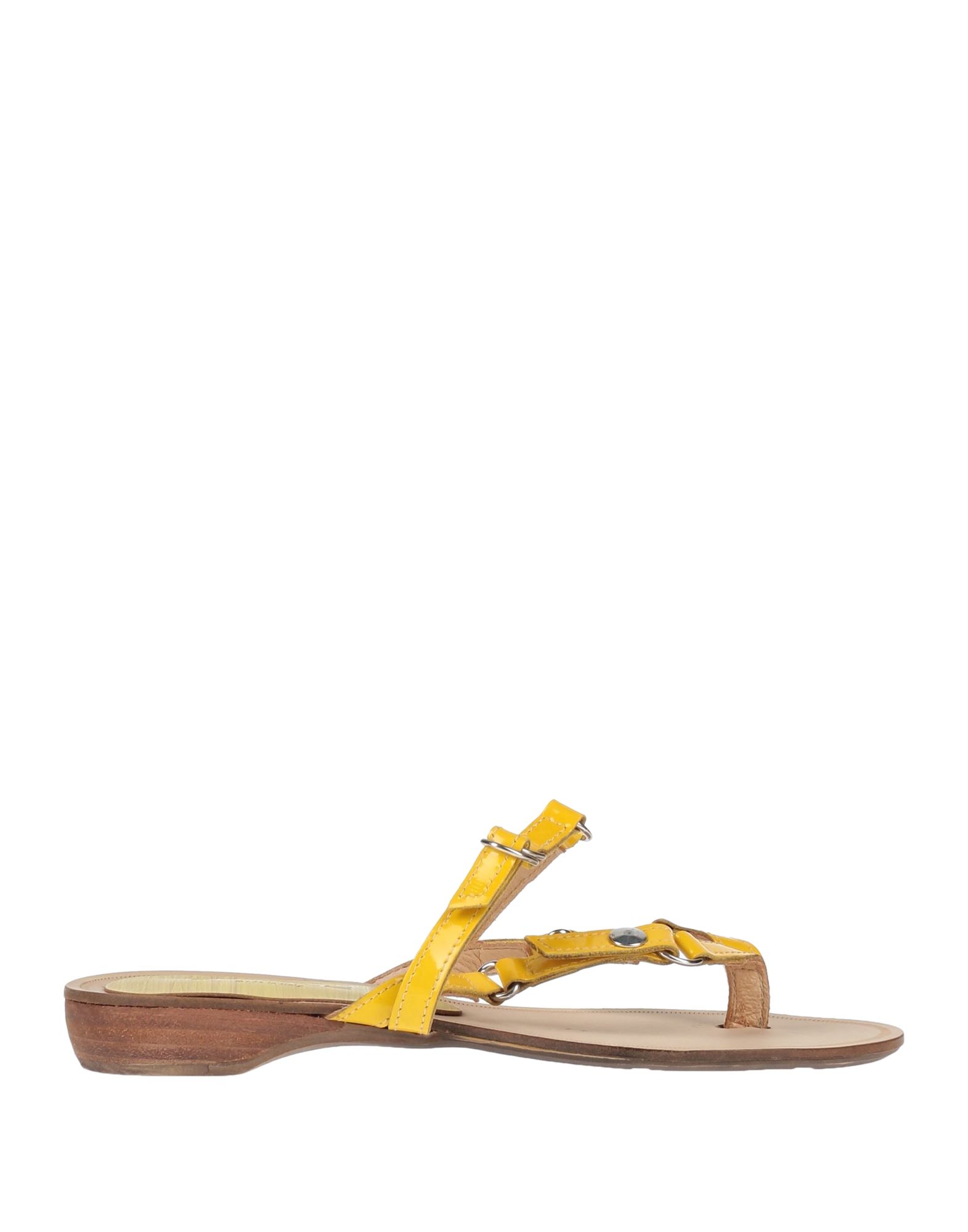Stele Toe Strap Sandals In Yellow