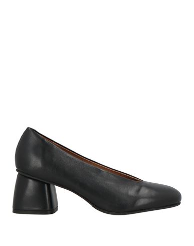 Carmens Woman Pumps Black Size 7 Soft Leather