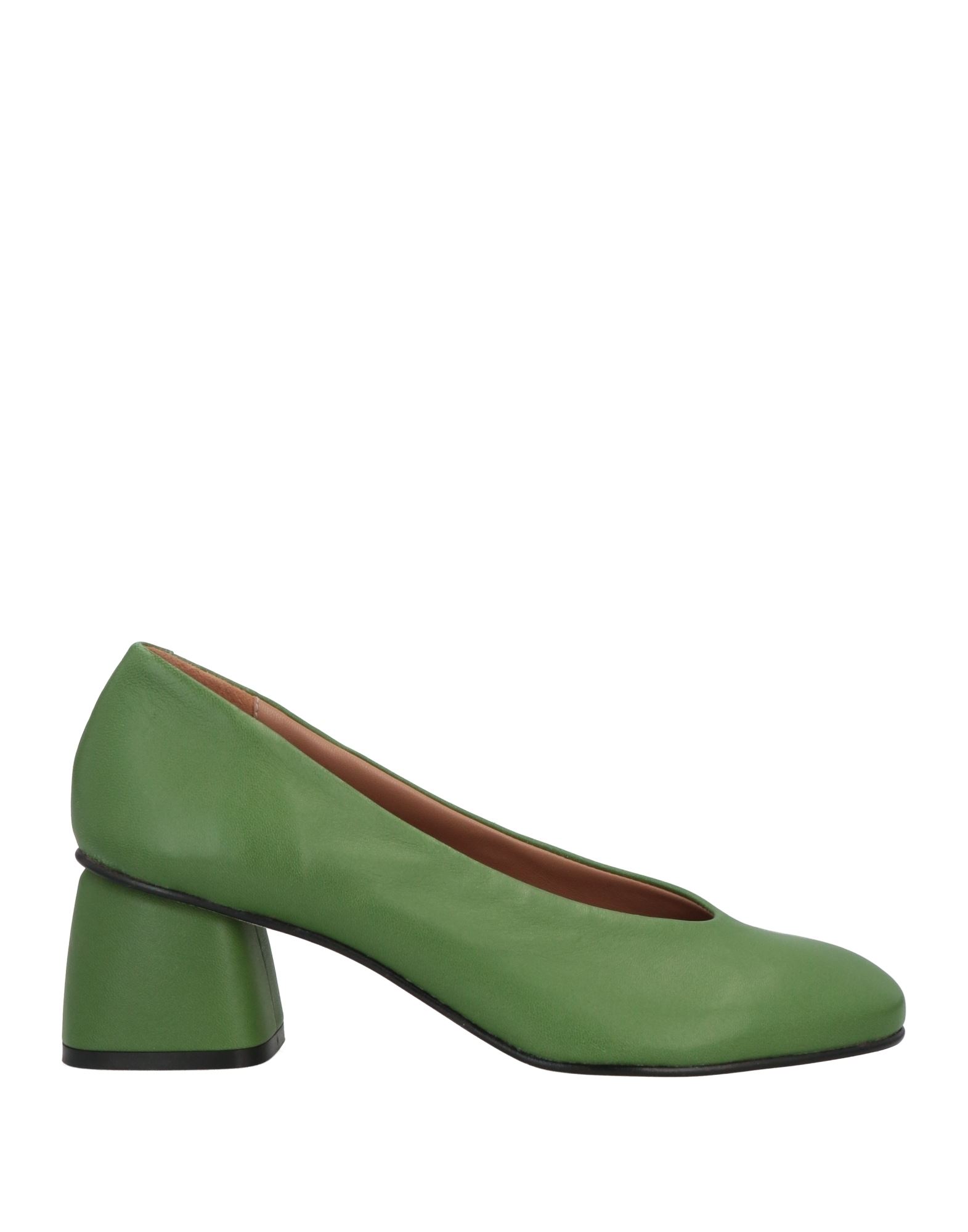 Carmens Pumps In Green