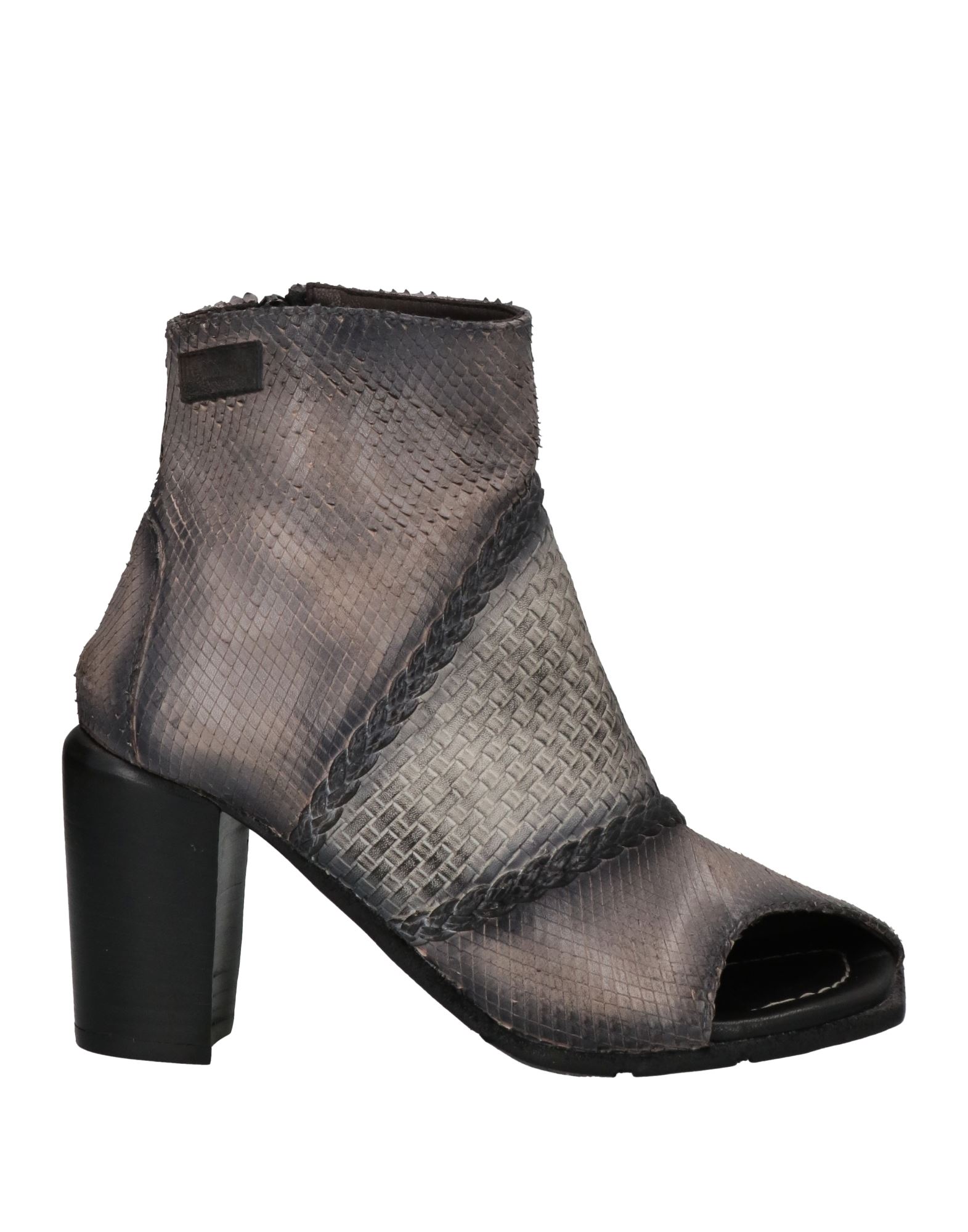 Le Ruemarcel Ankle Boots In Grey