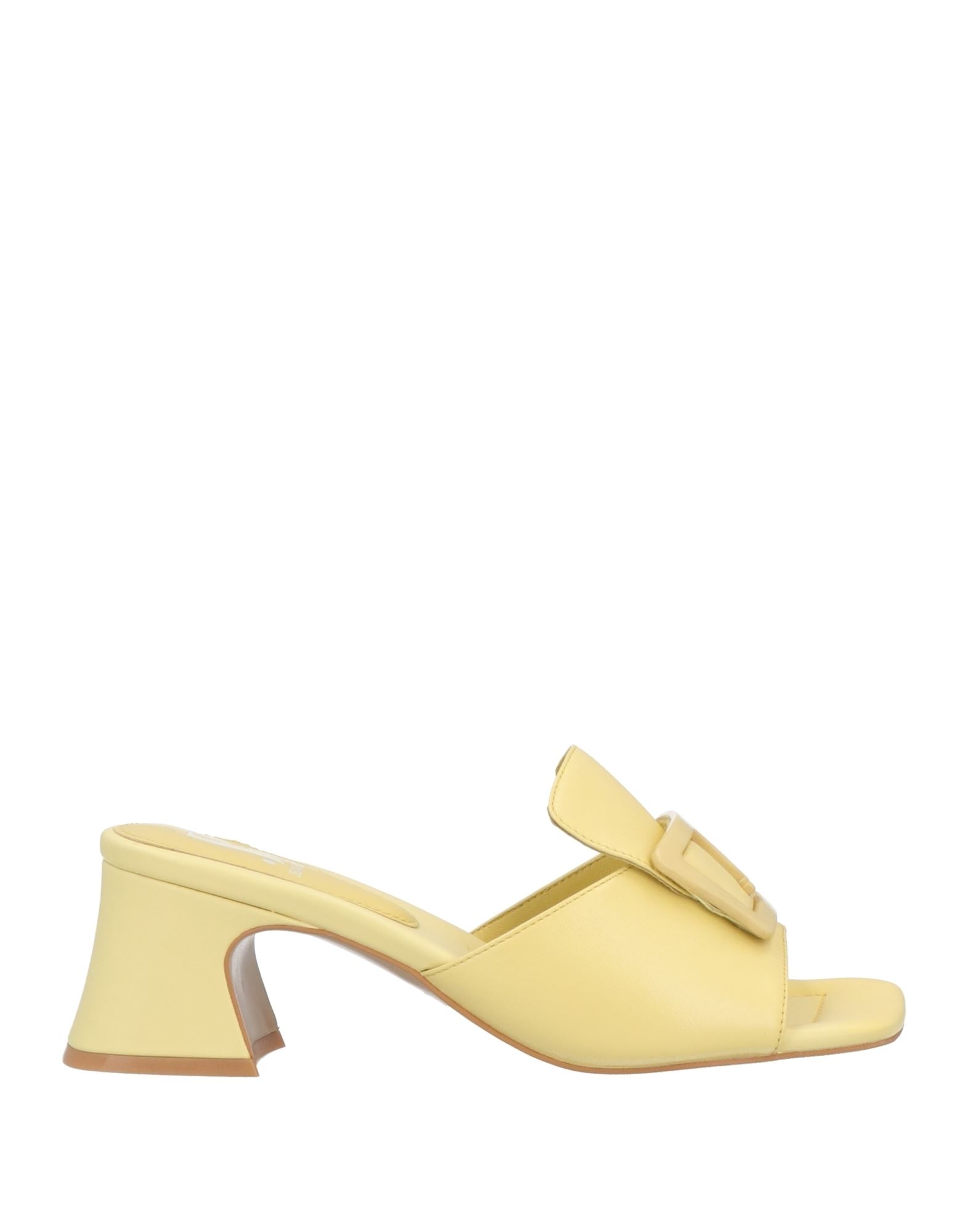 Jeannot Sandals In Light Yellow