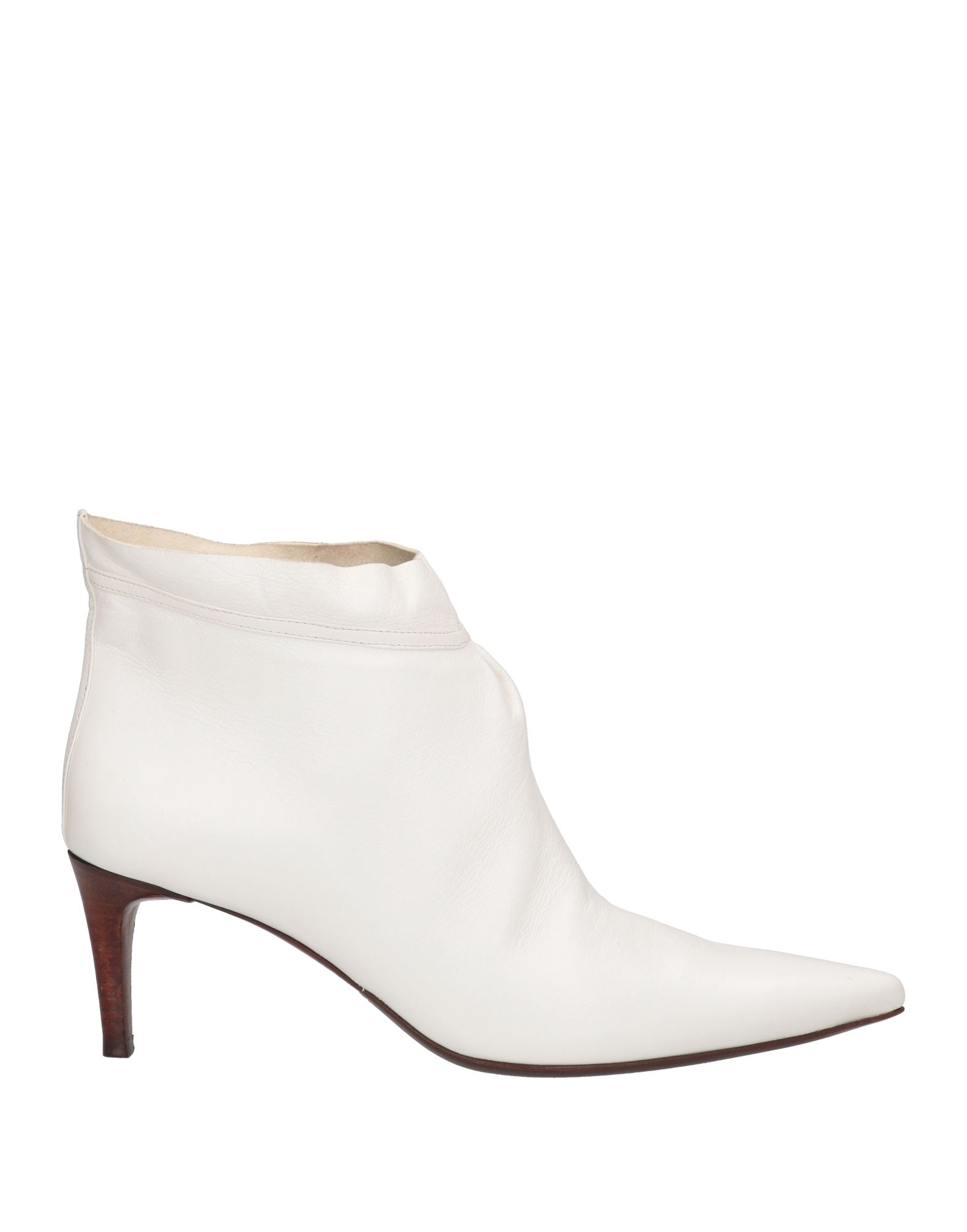 Hazy Ankle Boots In White