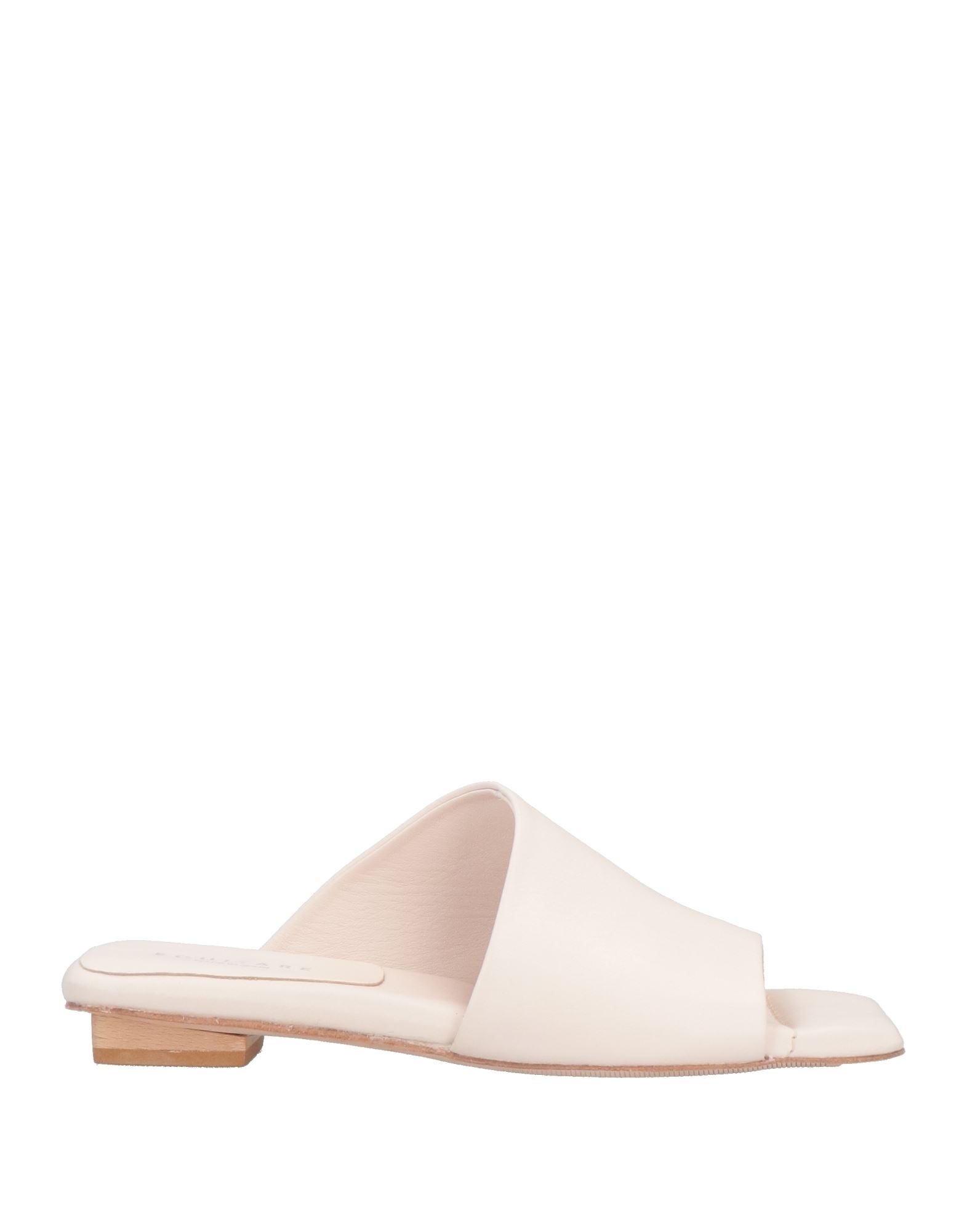 Eqüitare Sandals In White