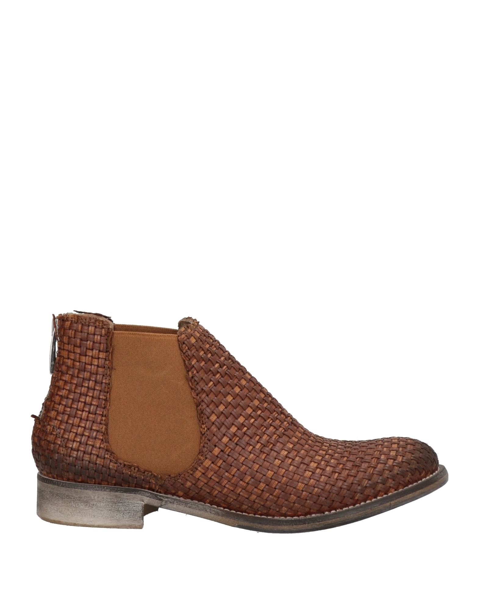 Dreamer Ankle Boots In Brown