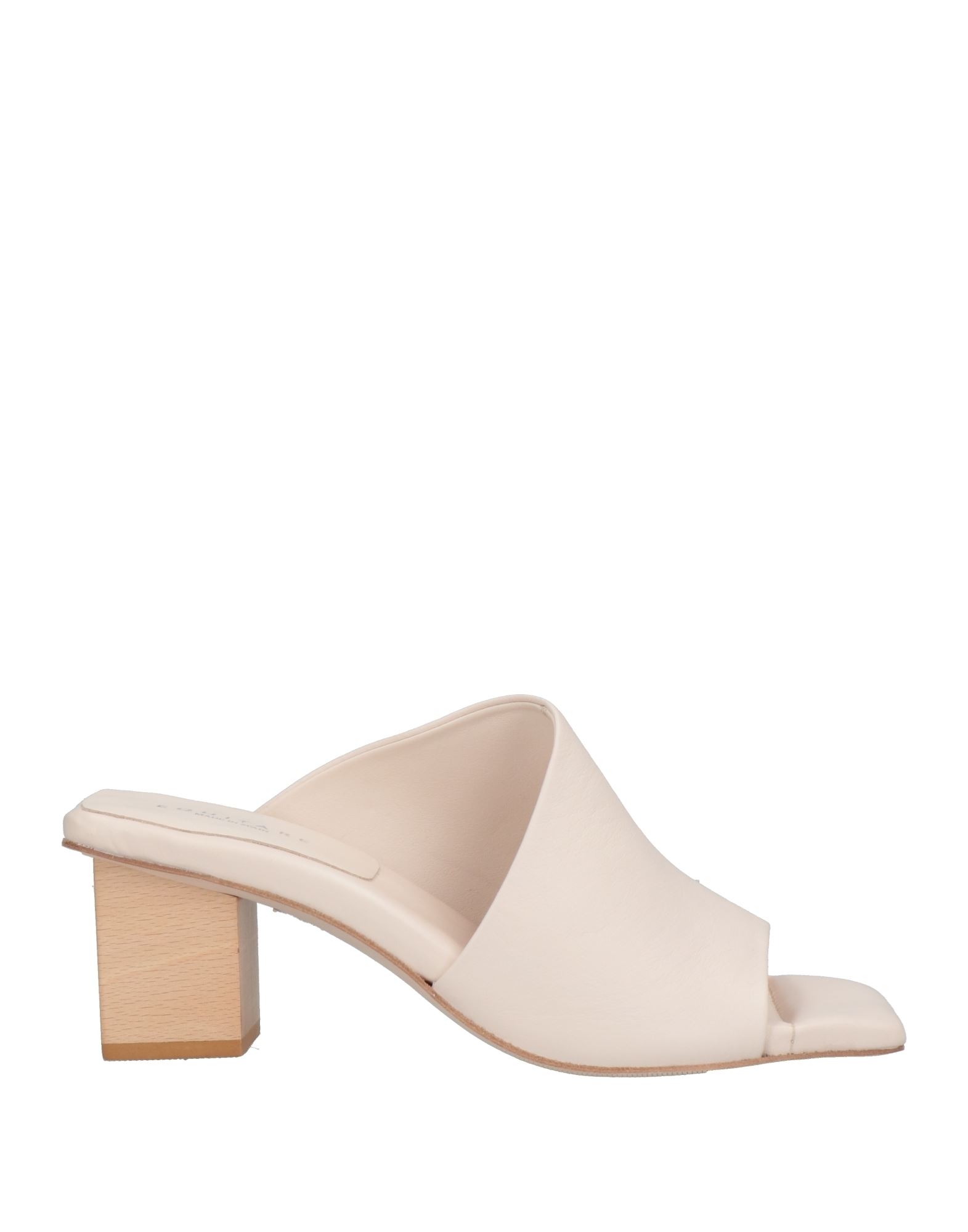 Eqüitare Sandals In White