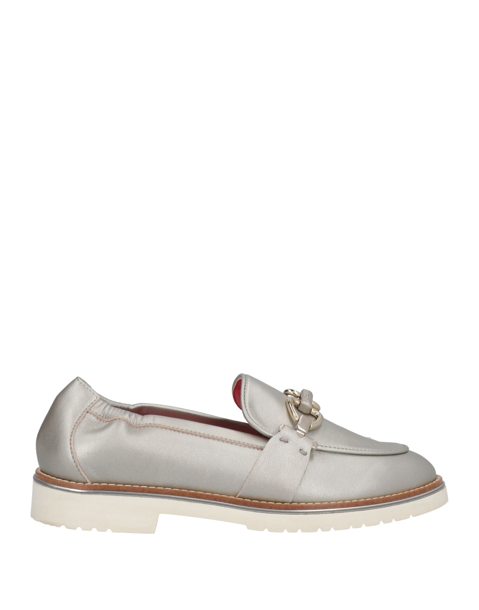 Pas De Rouge Loafers In Silver