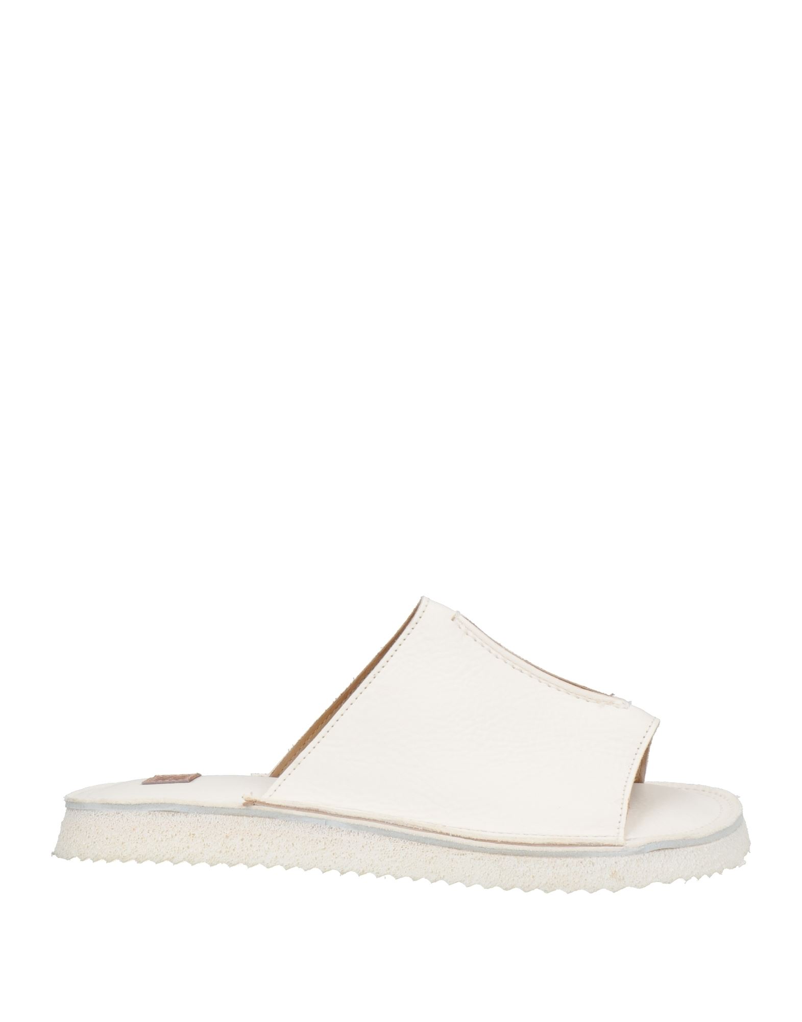 Moma Sandals In White