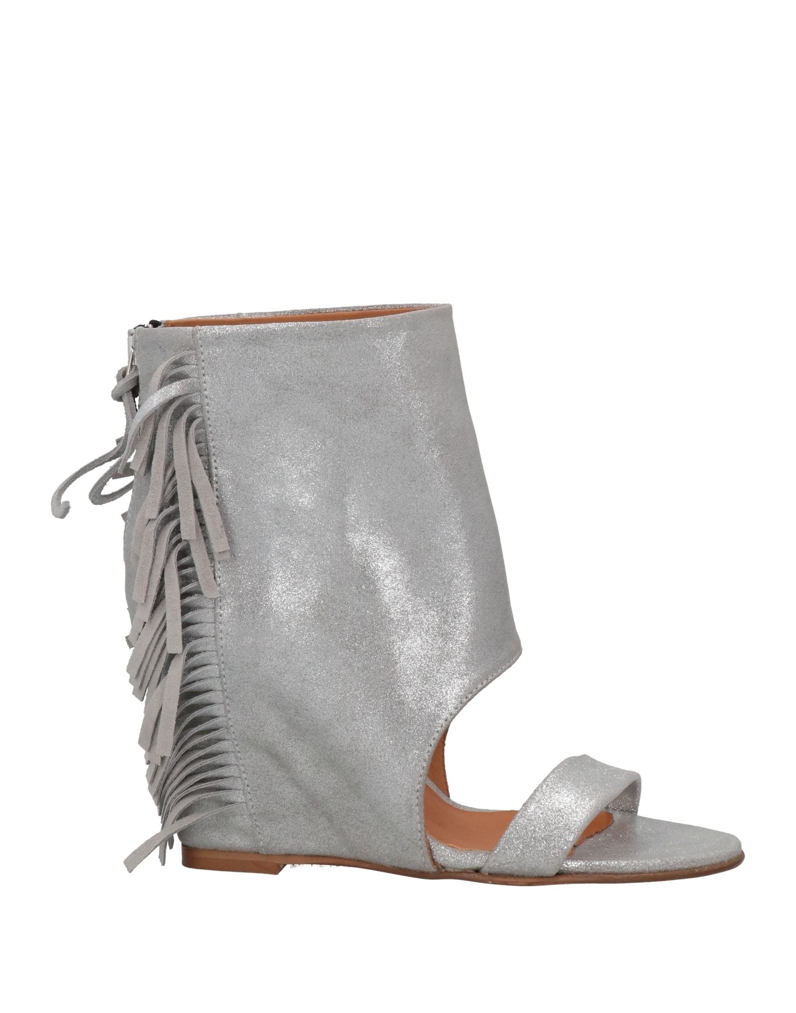 Forte Nel Cuore Ankle Boots In Silver