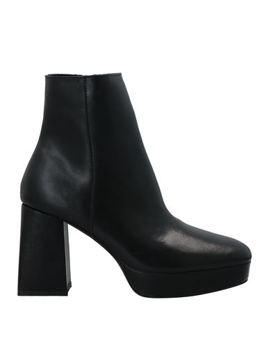 Francesco Milano Woman Ankle Boots Black Size 11 Soft Leather