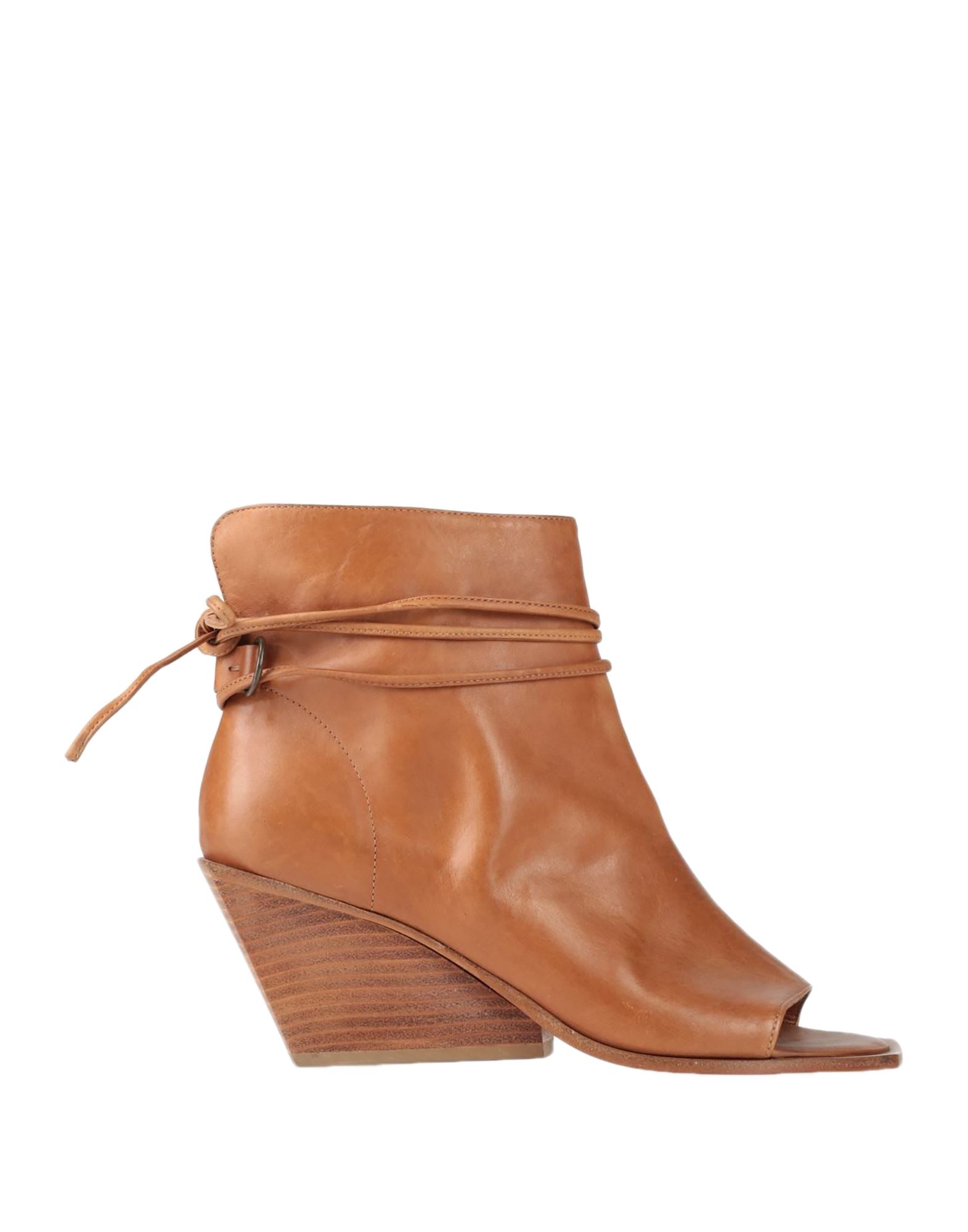Elena Iachi Ankle Boots In Beige