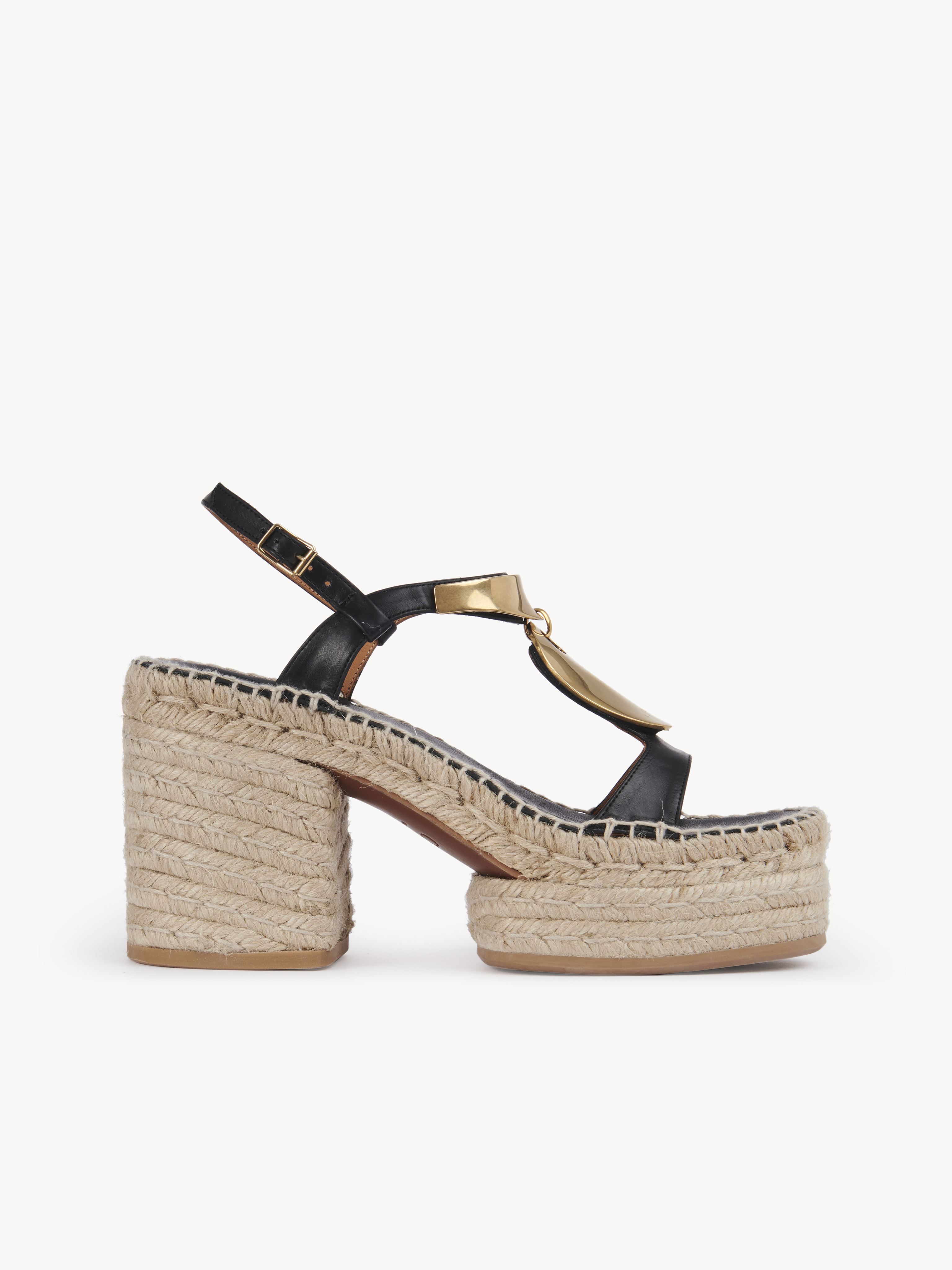 Chloé Pema Leather Platform Sandal In Gold