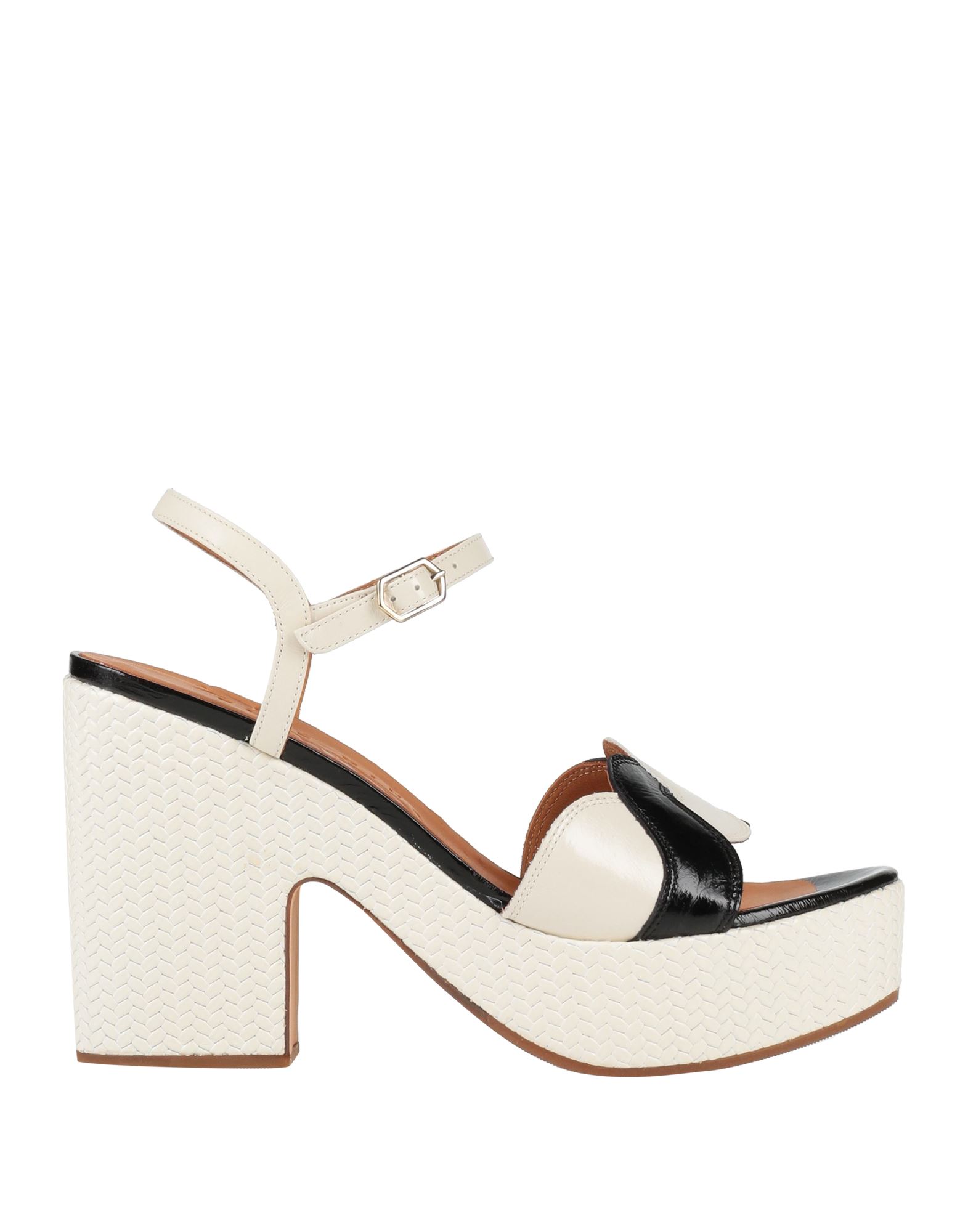 Chie Mihara Sandals In Off White