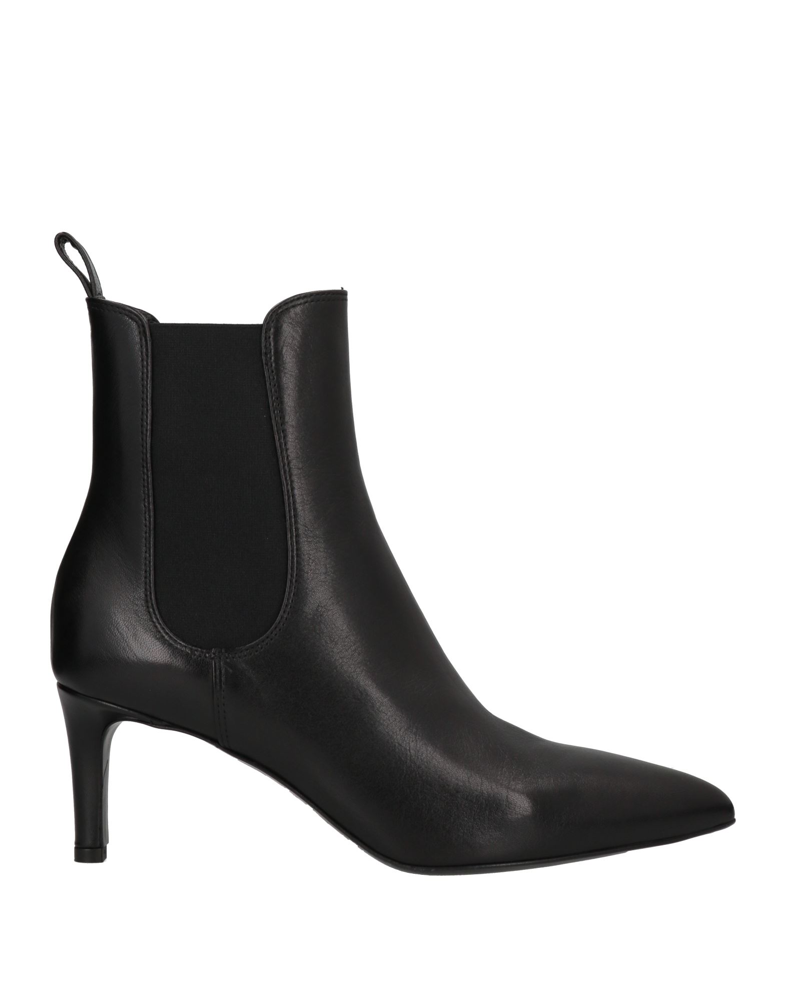 Twinset Ankle Boots In Black