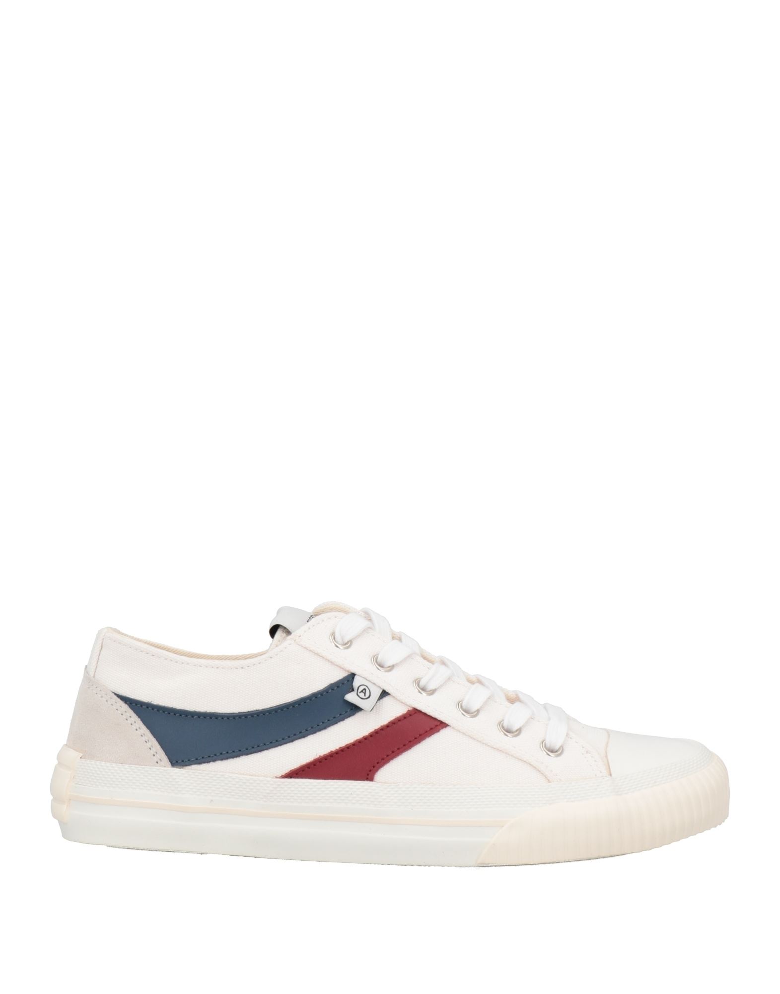 Axel Arigato Sneakers In Off White