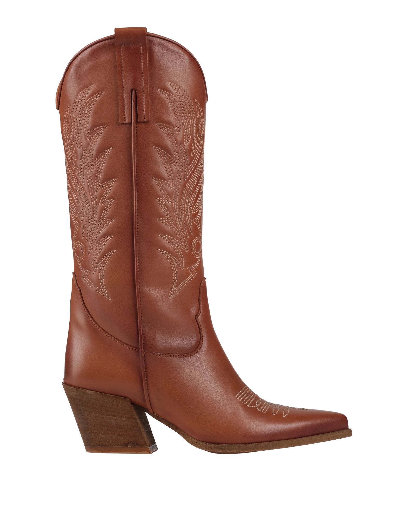 Noa A. Knee Boots In Brown