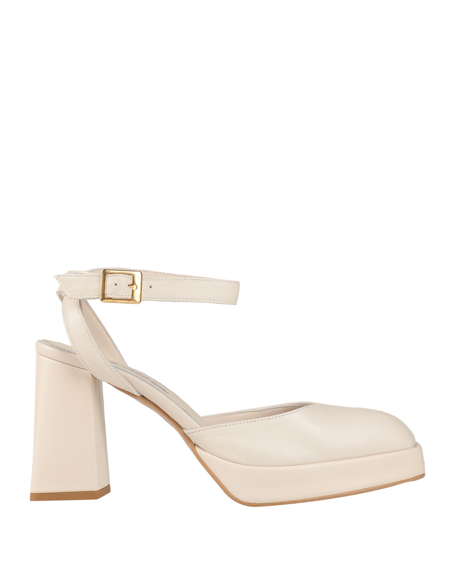Paolo Mattei Pumps In White
