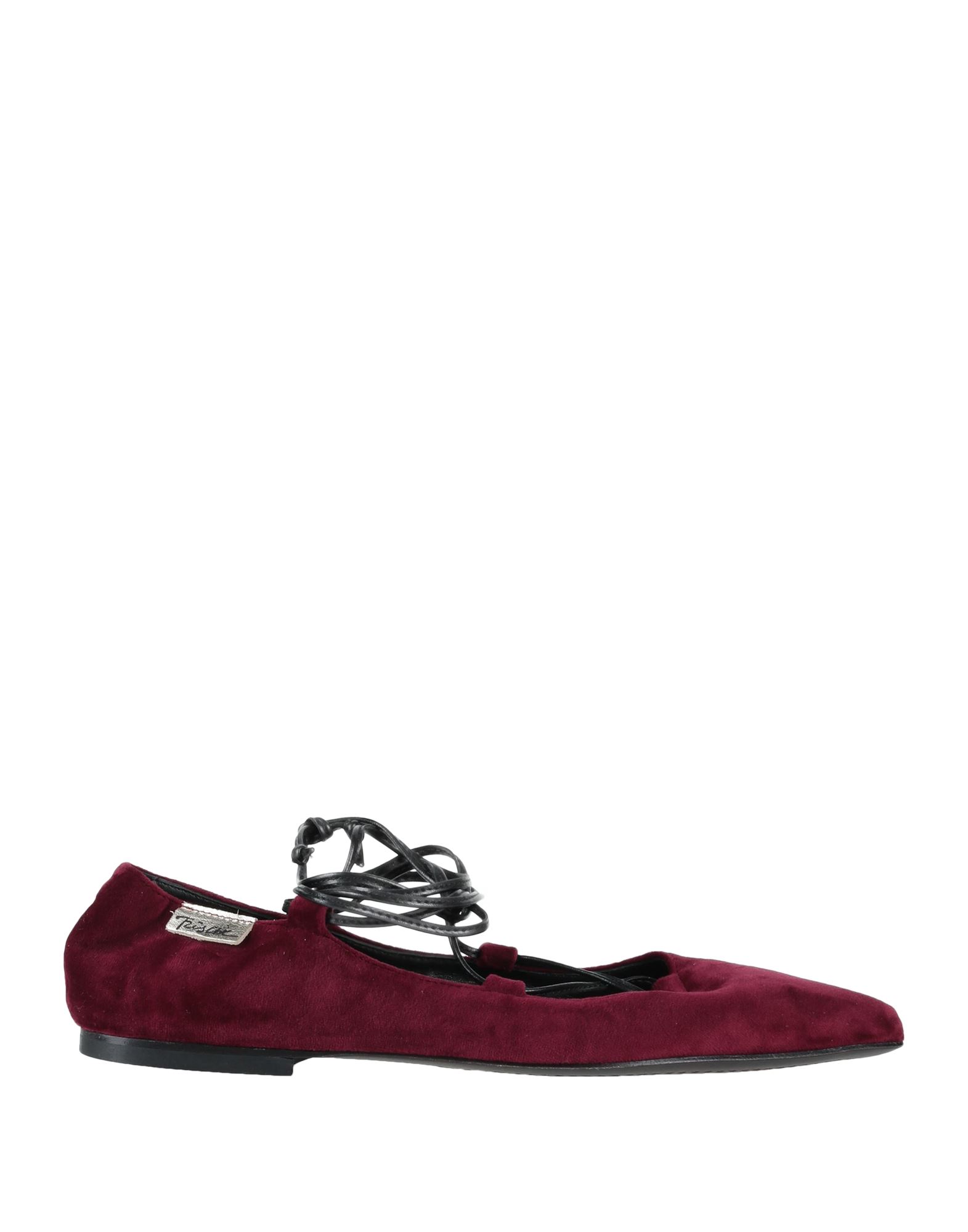 Passion Blanche Ballet Flats In Red