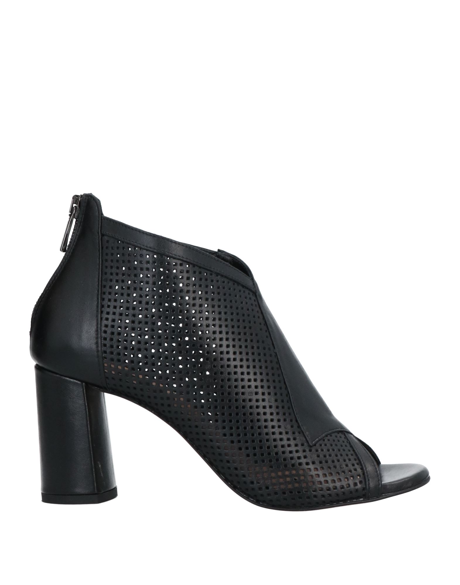 ANDREA PINTO Ankle boots