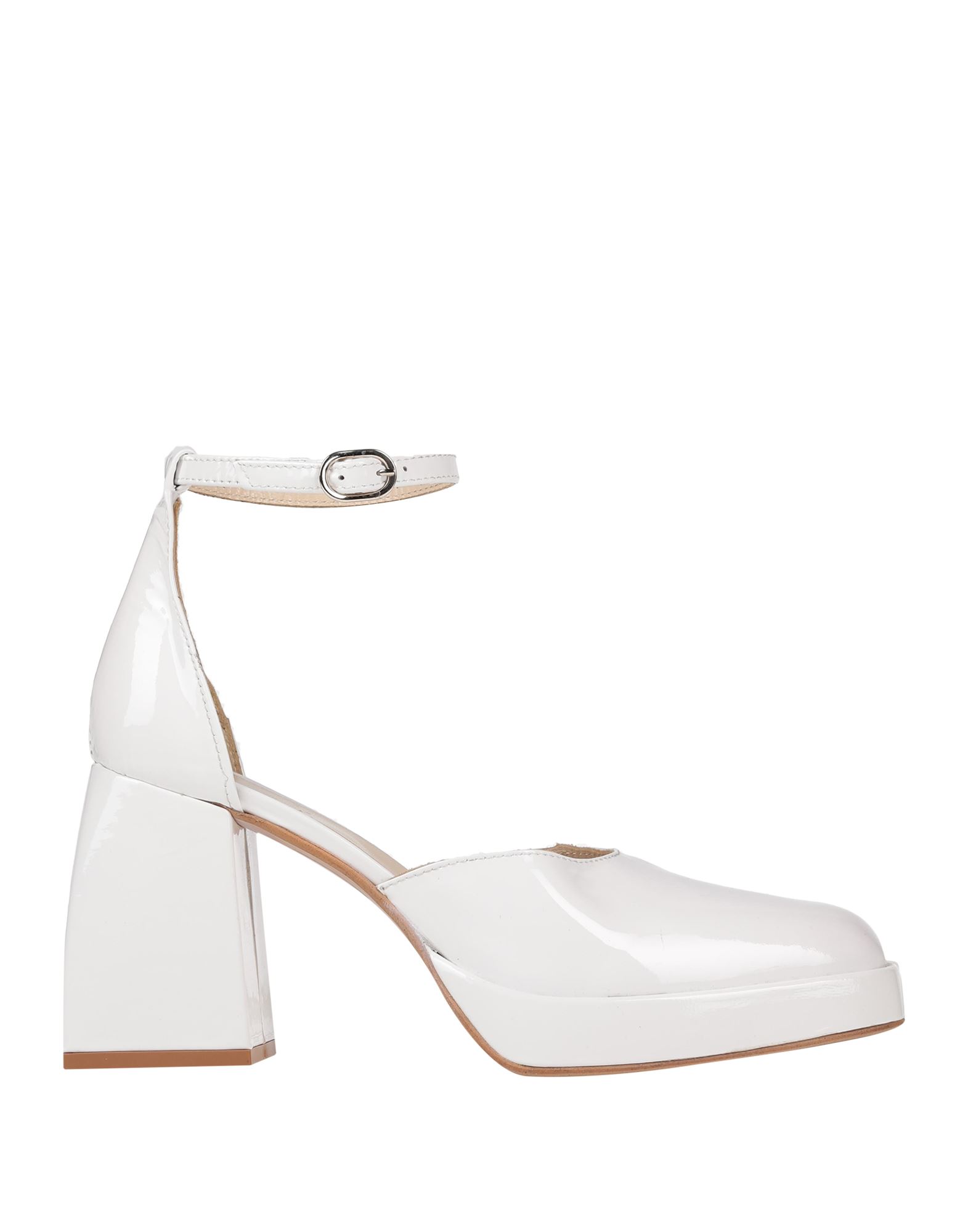 Accademia Pumps In White