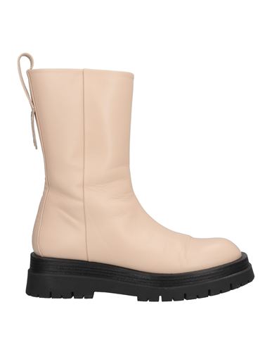 Shop Peserico Woman Ankle Boots Beige Size 8 Soft Leather