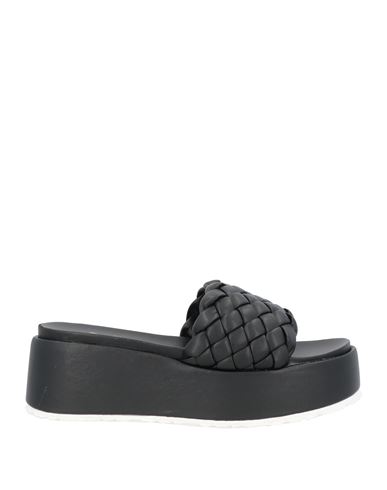 Le Sofie Woman Sandals Black Size 10 Soft Leather