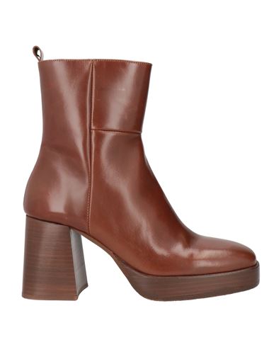 Shop Elvio Zanon Woman Ankle Boots Tan Size 8 Soft Leather In Brown