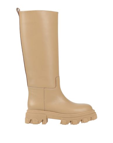 Shop Gia X Pernille Teisbaek Woman Boot Beige Size 8 Calfskin