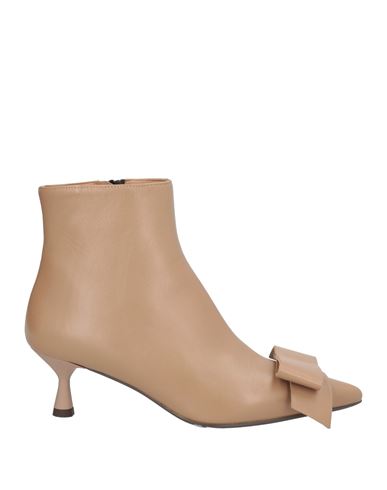 Ovye' By Cristina Lucchi Ovyé Woman Ankle Boots Beige Size 7 Soft Leather In Beige