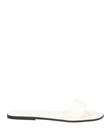 Shop The Row Woman Sandals Ivory Size 6 Leather In White