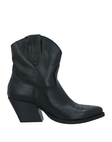 Geneve Woman Ankle Boots Black Size 10 Leather