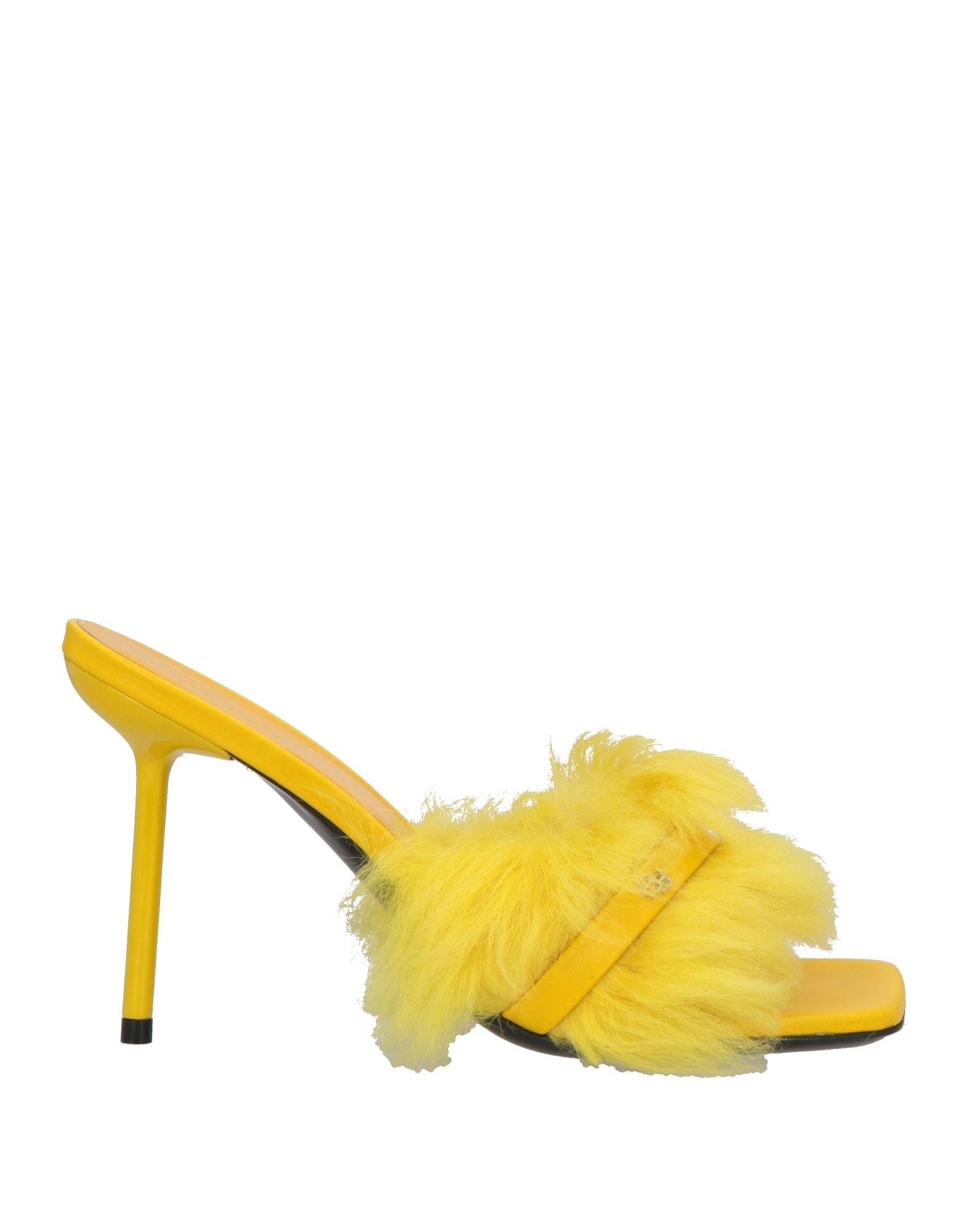 BY FAR BY FAR ΠΑΠΟΥΤΣΙΑ Πέδιλα