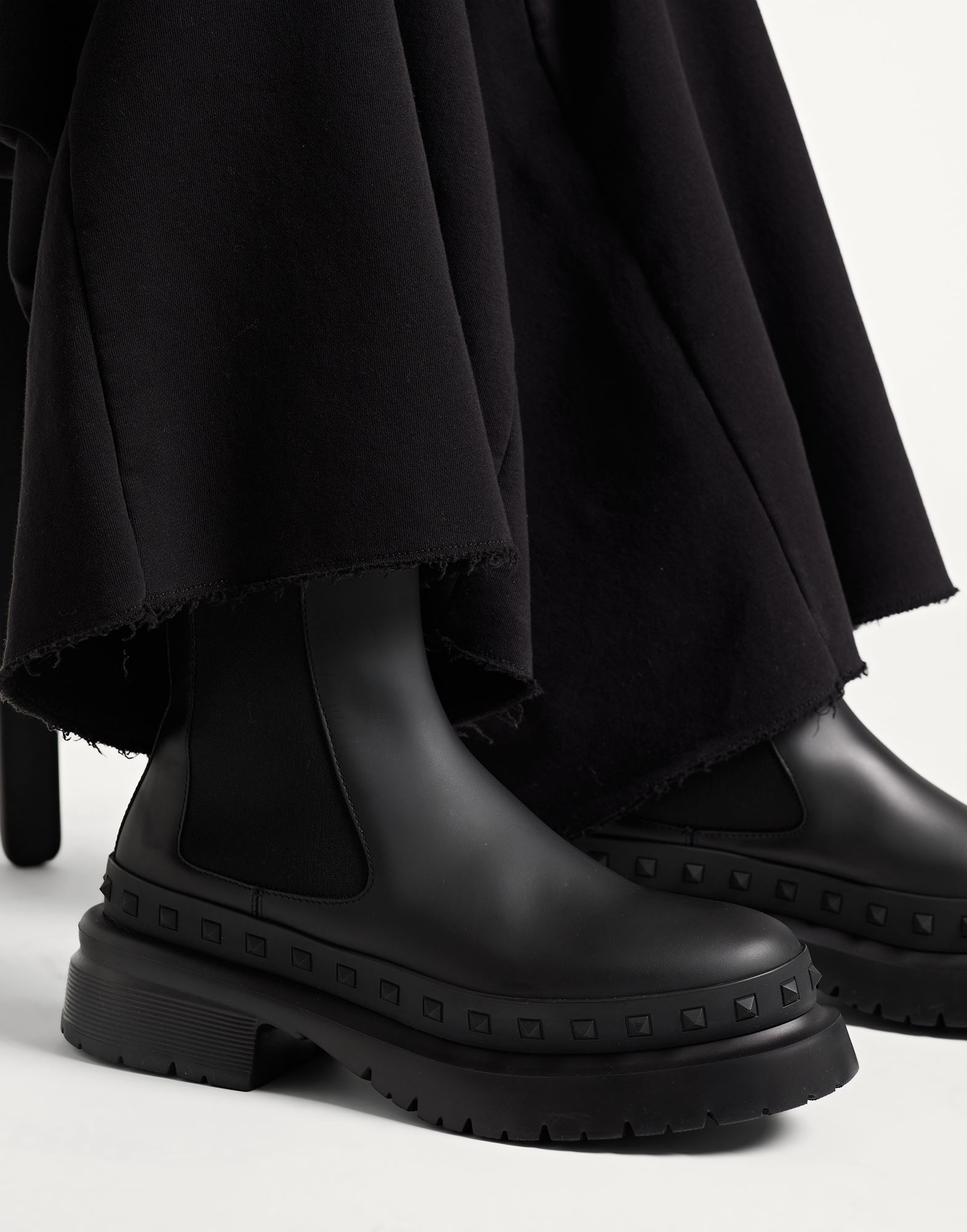  Valentino Garavani - Calzado - Botines De Caña Alta - On Yoox.com 