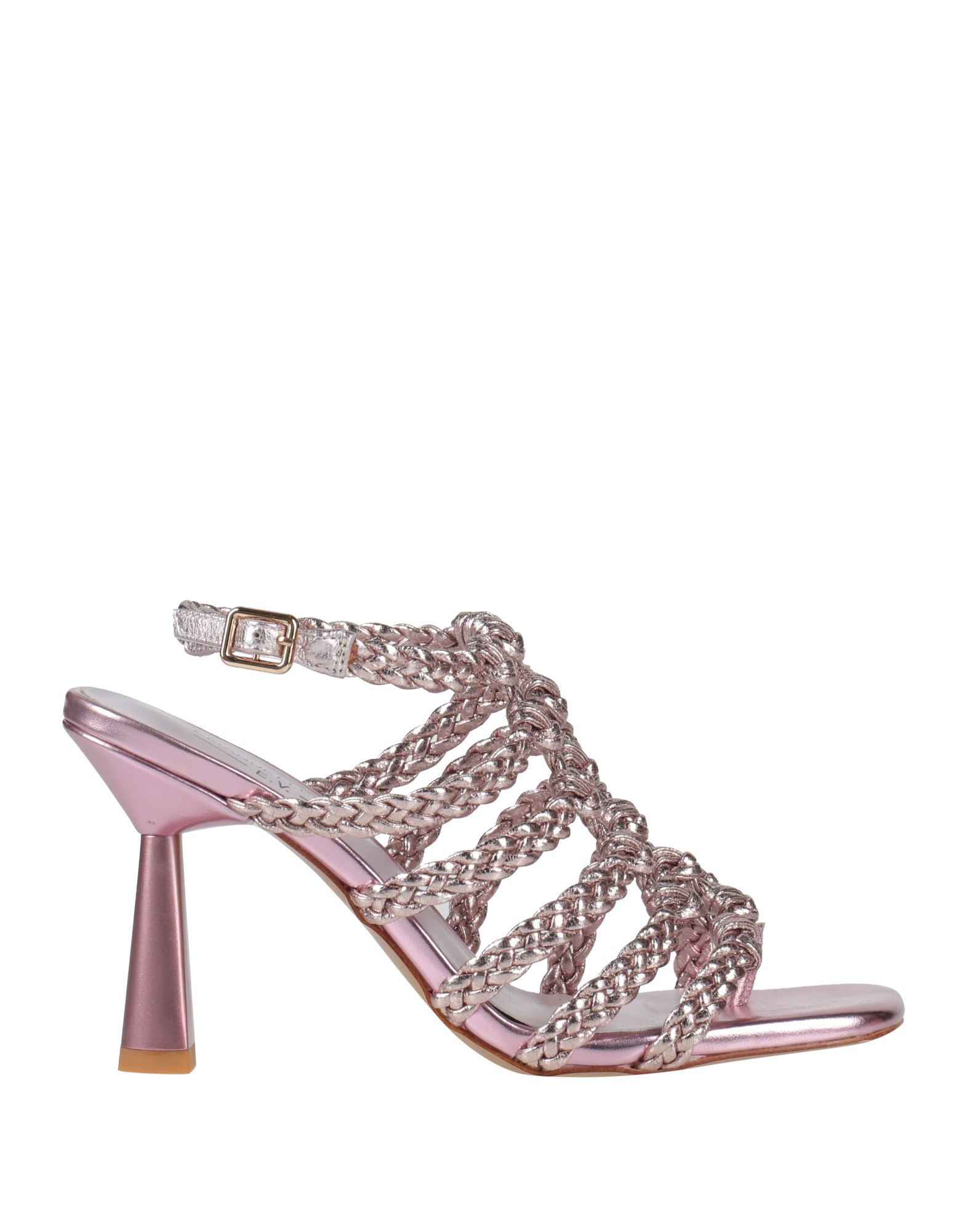 EMANUÉLLE VEE EMANUÉLLE VEE ΠΑΠΟΥΤΣΙΑ Σαγιονάρες