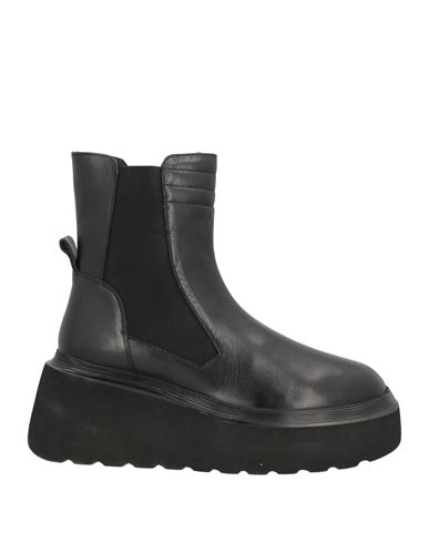 Shop Pregunta Woman Ankle Boots Black Size 8 Leather