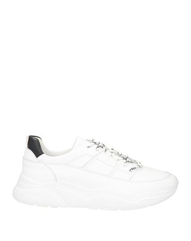 Shop Doucal's Man Sneakers White Size 6.5 Leather