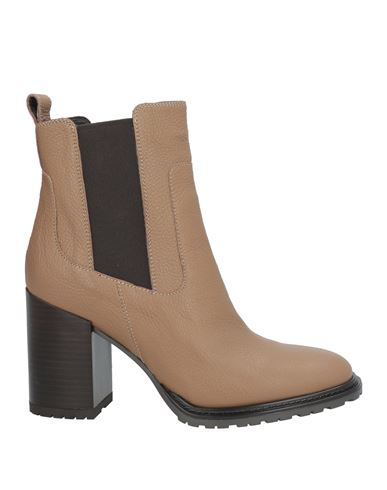 Shop Carmens Woman Ankle Boots Beige Size 7 Leather