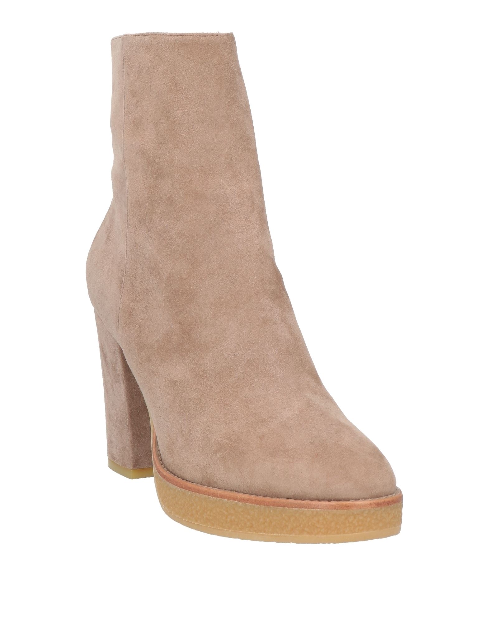  Lola Cruz - Calzado - Botines De Caña Alta - On Yoox.com 