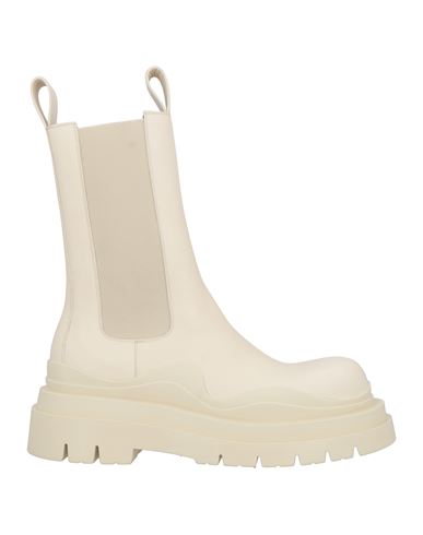 Bottega Veneta Off-white Tire Chelsea Boot In Beige