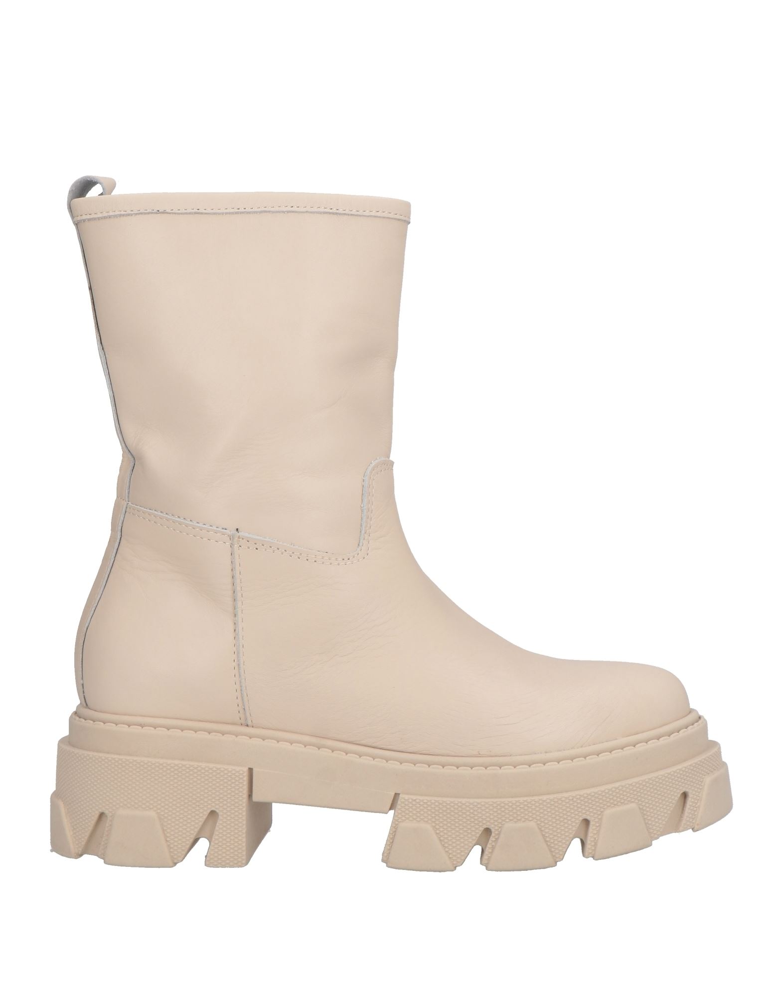 IN TIME IN TIME ΠΑΠΟΥΤΣΙΑ Μποτάκια