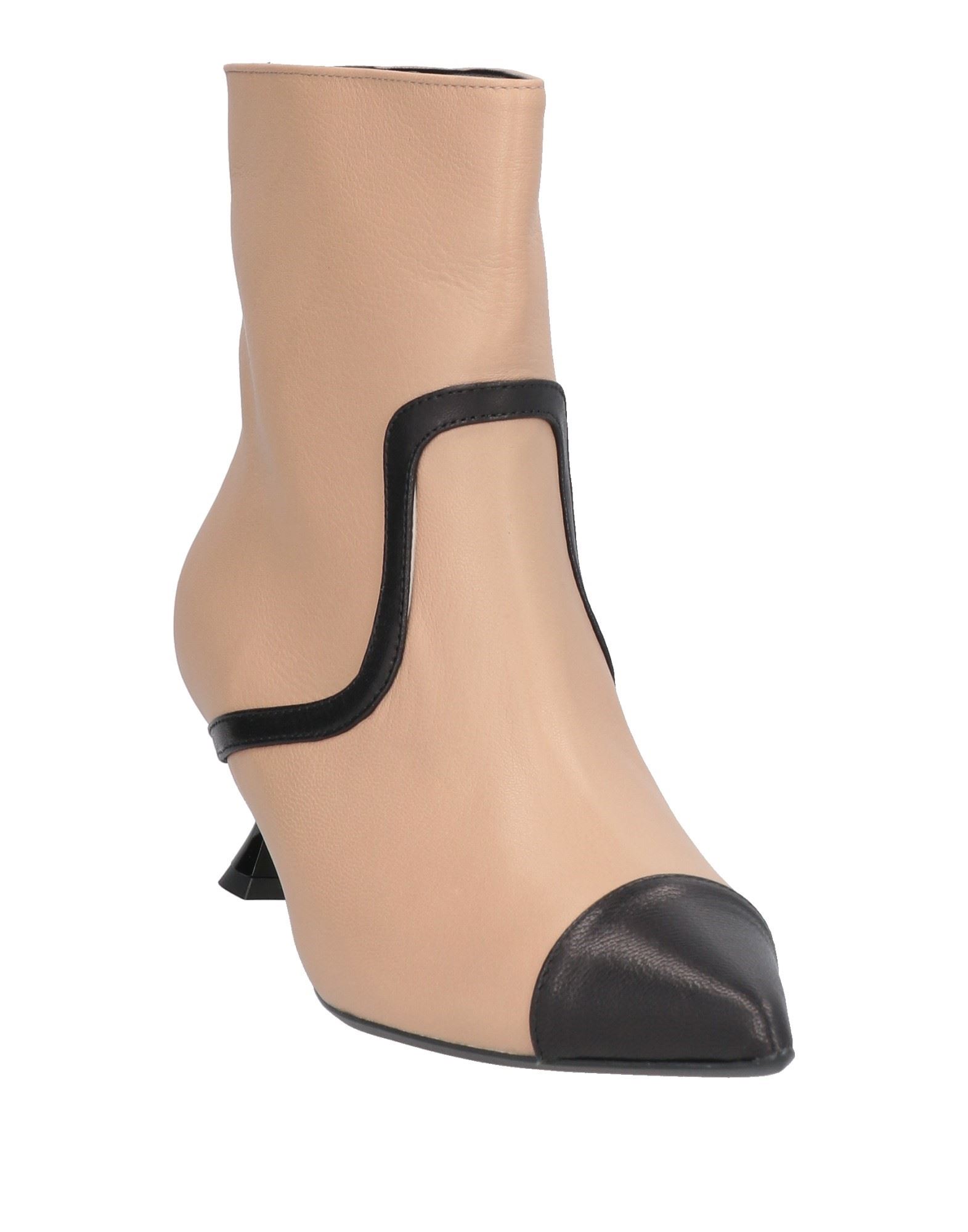  Nila & Nila - Schuhe - Stiefeletten - On Yoox.com 
