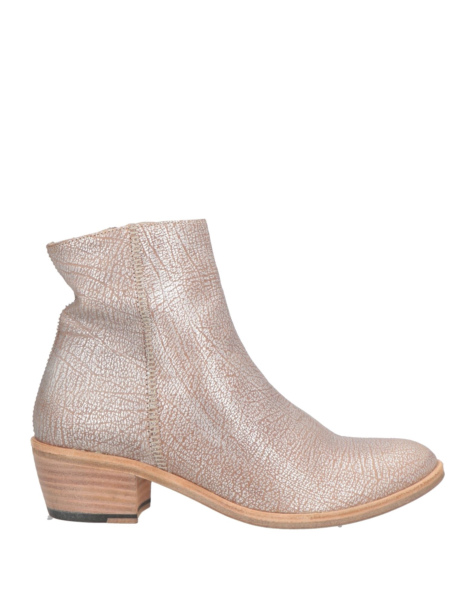 THE LAST CONSPIRACY THE LAST CONSPIRACY ΠΑΠΟΥΤΣΙΑ Μποτάκια