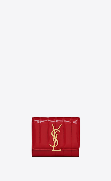 Vicky small wallet in matelassé patent leather