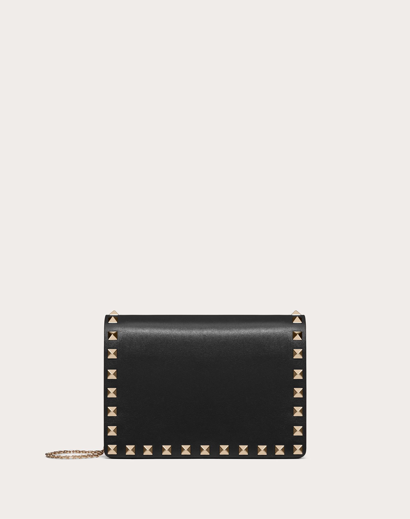 valentino rockstud pochette
