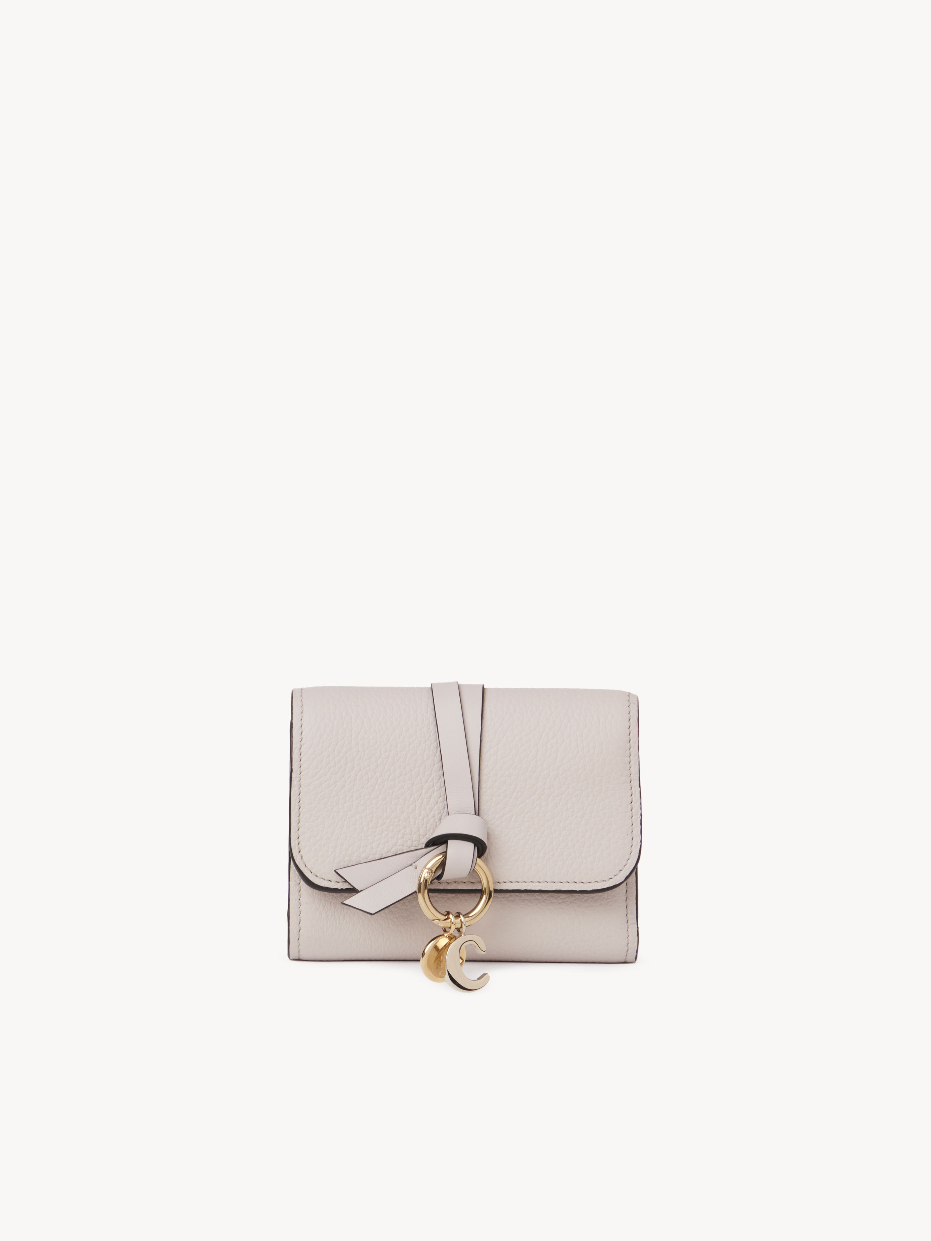 Chloé Portefeuille Compact À Trois Volets Alphabet Femme Gris Taille Onesize 100% Cuir De Veau In Grey