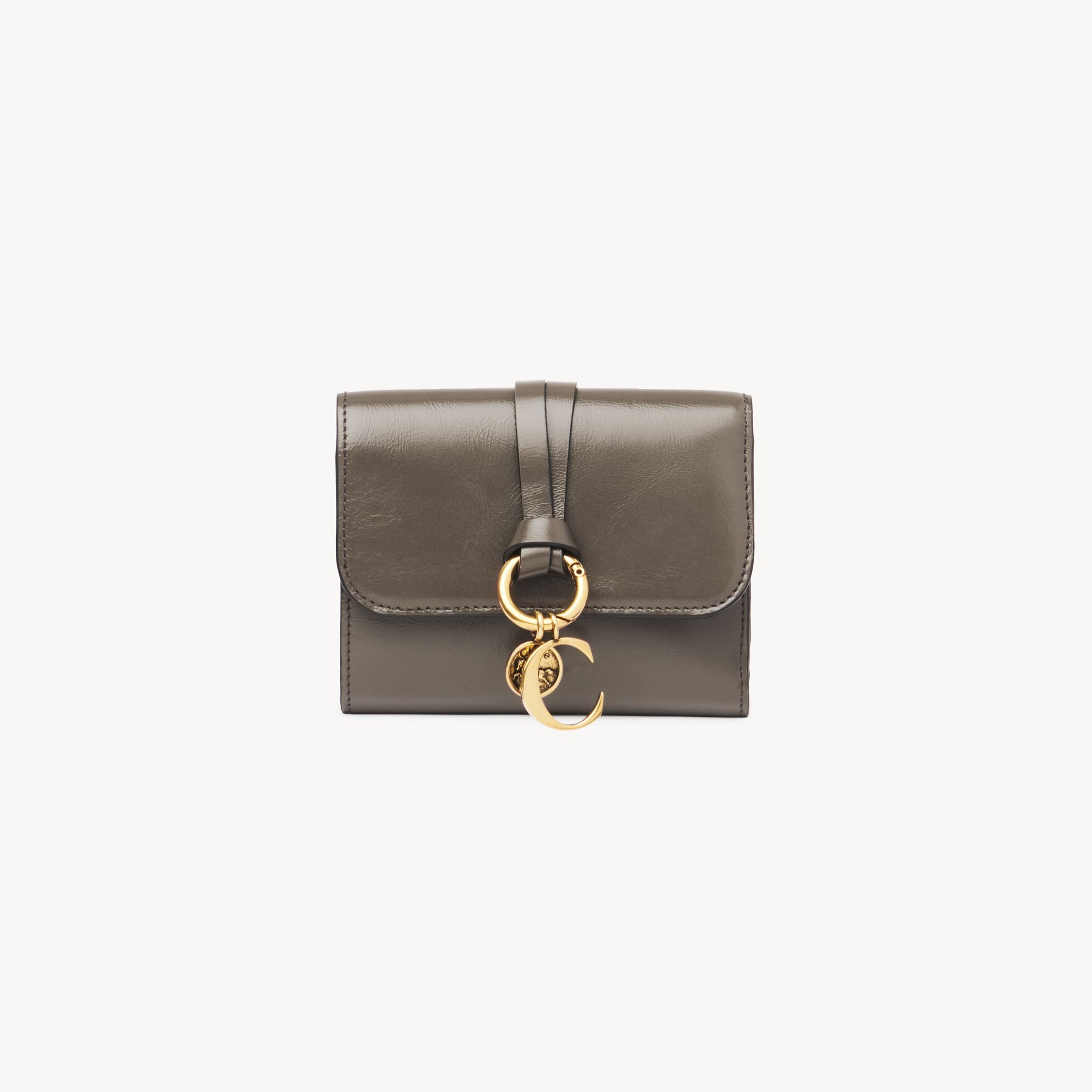 Chloé Portefeuille À Trois Volets Alphabet En Cuir Brillant Femme Gris Taille Onesize 100% Cuir De Veau In Grey