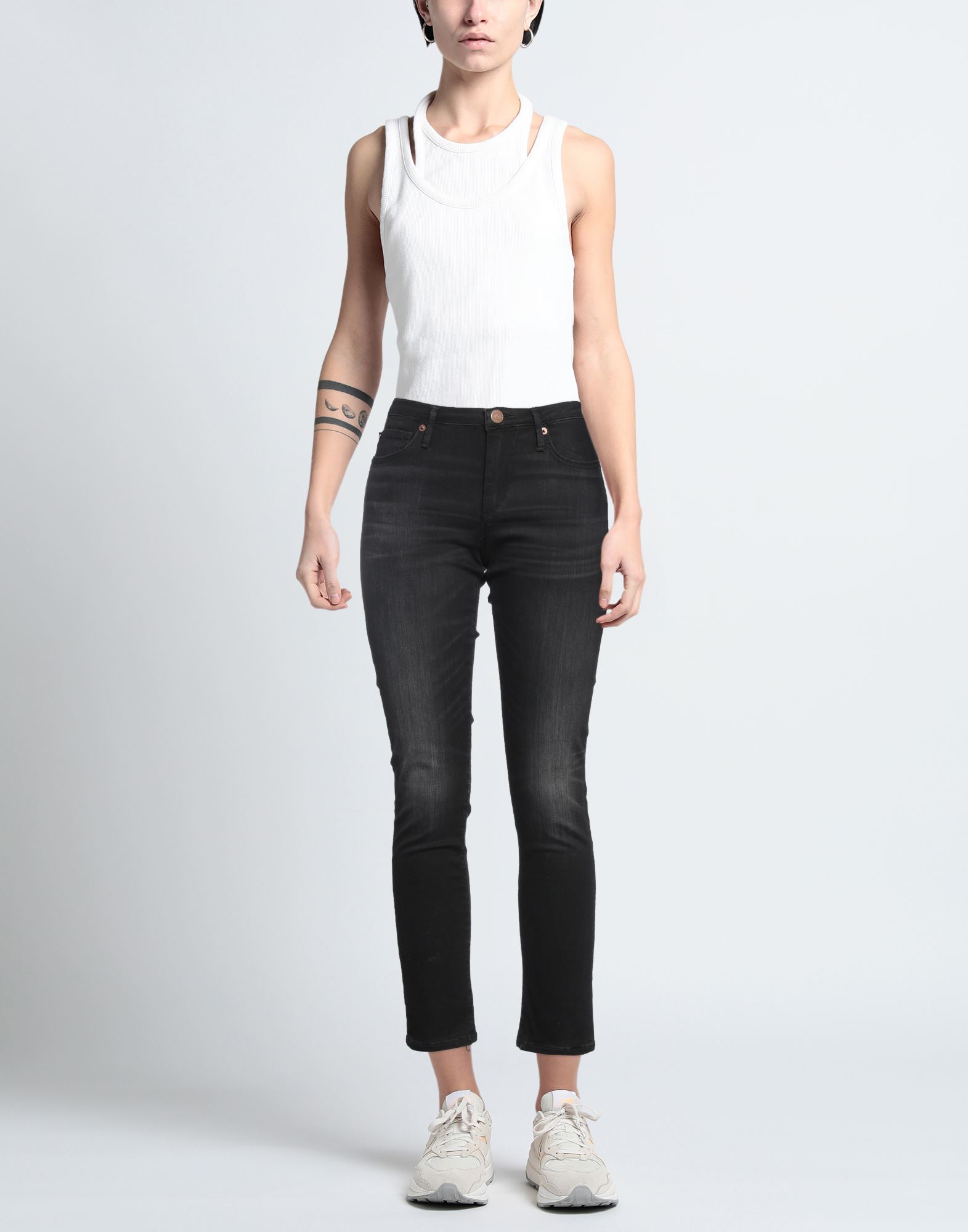  True Religion - Hosen & Röcke - Jeanshosen - On Yoox.com 