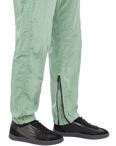 TROUSERS Stone Island Men - Official Store