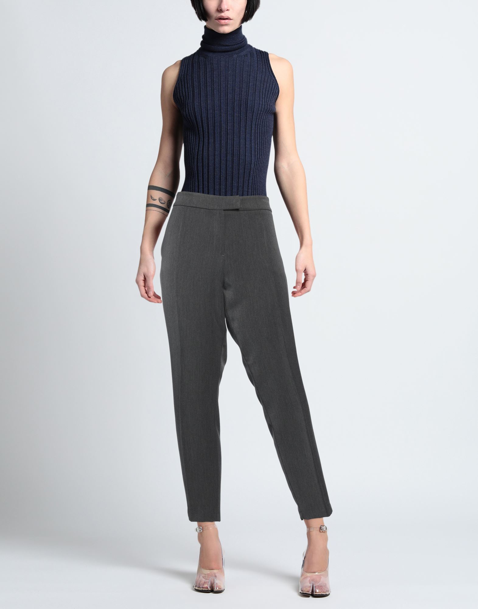  Clips More - Partes De Abajo - Pantalones - On Yoox.com 