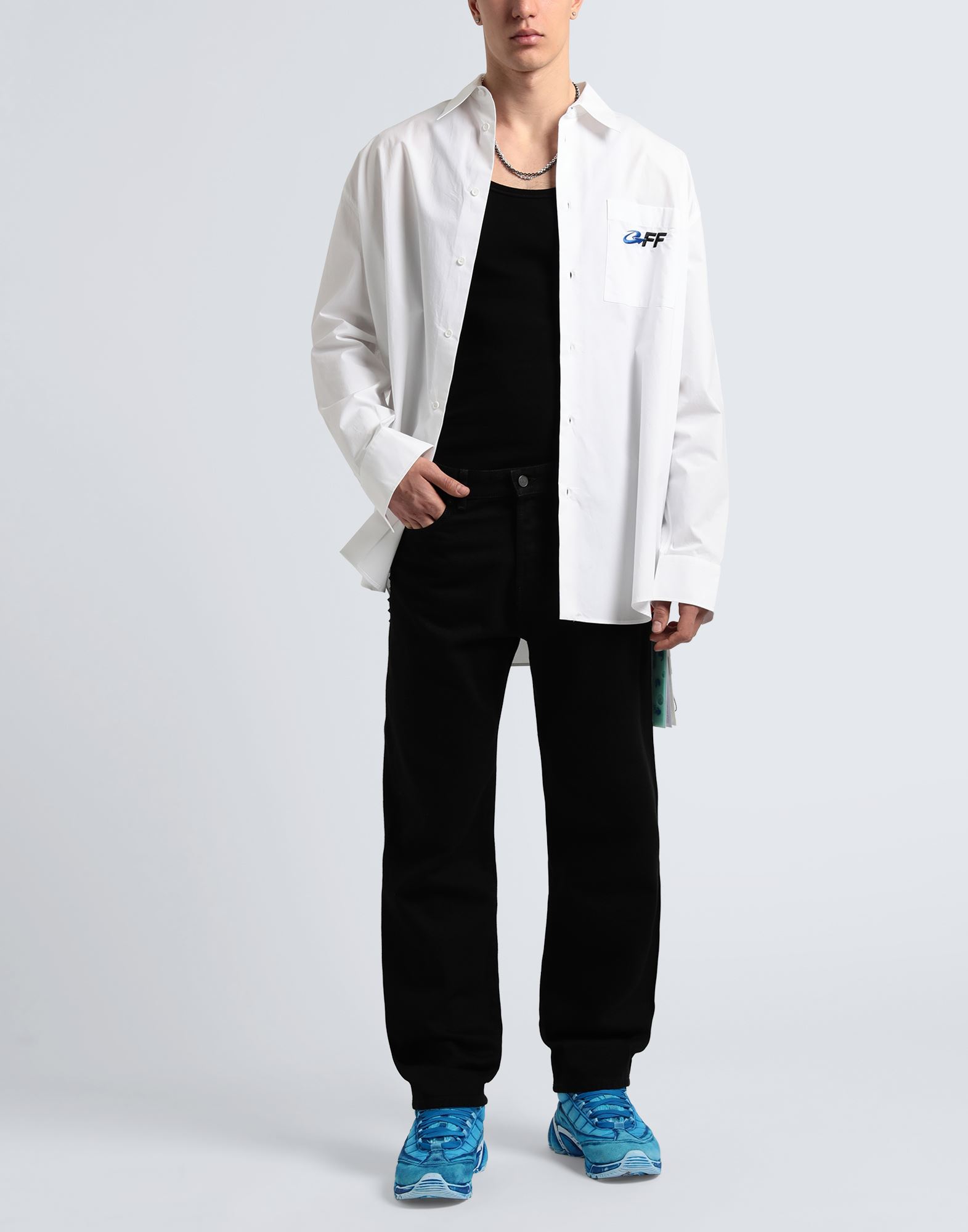  Valentino Garavani - Hosen & Röcke - Jeanshosen - On Yoox.com 